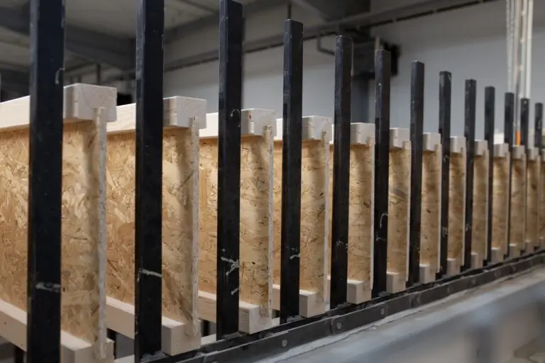 Plywood Chipboard OSB 2440x1220x11mm Plywood Chipboard OSB 2440x1220x11mm - Image 1